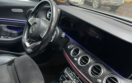 Mercedes-Benz E-Класс, 2016 год, 2 650 000 рублей, 7 фотография