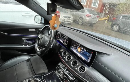 Mercedes-Benz E-Класс, 2016 год, 2 650 000 рублей, 13 фотография