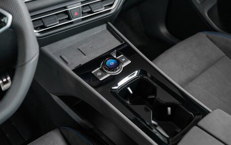 Volkswagen Tiguan, 2026 год, 4 950 000 рублей, 14 фотография