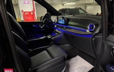 Mercedes-Benz V-Класс, 2026 год, 14 880 000 рублей, 24 фотография