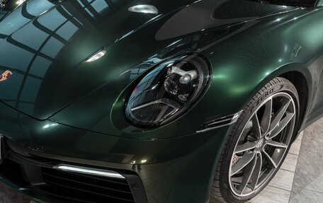 Porsche 911, 2022 год, 16 000 000 рублей, 10 фотография