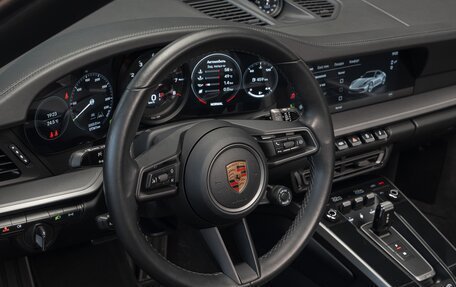 Porsche 911, 2022 год, 16 000 000 рублей, 15 фотография