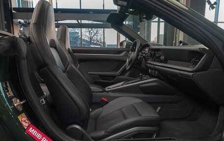 Porsche 911, 2022 год, 16 000 000 рублей, 29 фотография