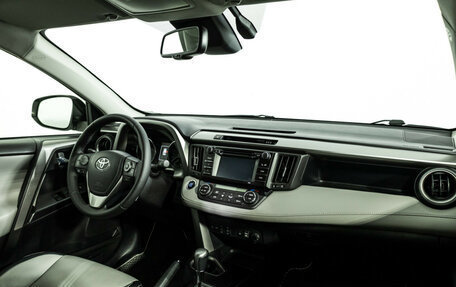Toyota RAV4, 2016 год, 2 449 700 рублей, 9 фотография