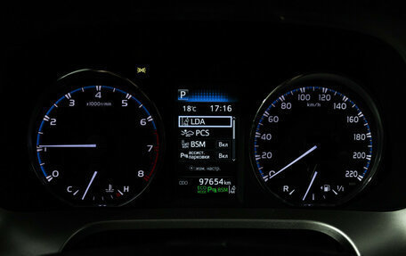 Toyota RAV4, 2016 год, 2 449 700 рублей, 12 фотография