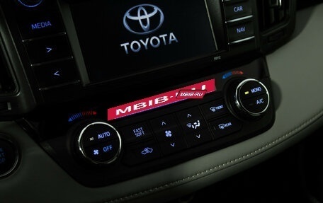 Toyota RAV4, 2016 год, 2 449 700 рублей, 19 фотография