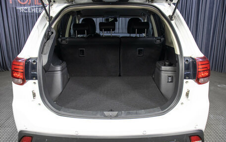 Mitsubishi Outlander III рестайлинг 3, 2018 год, 2 498 000 рублей, 10 фотография