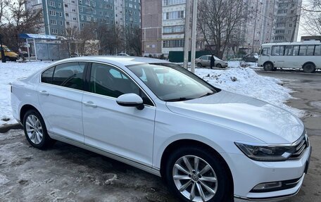 Volkswagen Passat B8 рестайлинг, 2016 год, 1 600 000 рублей, 3 фотография