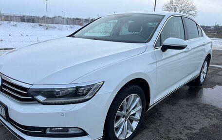 Volkswagen Passat B8 рестайлинг, 2016 год, 1 600 000 рублей, 11 фотография