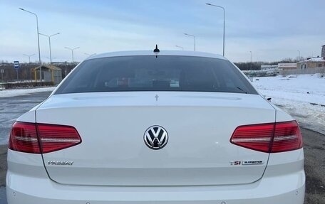 Volkswagen Passat B8 рестайлинг, 2016 год, 1 600 000 рублей, 5 фотография