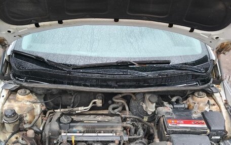 Hyundai Solaris II рестайлинг, 2011 год, 672 000 рублей, 19 фотография