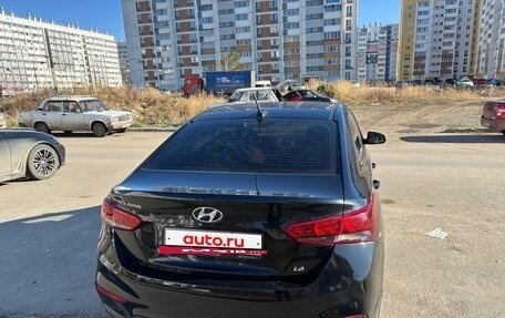 Hyundai Solaris II рестайлинг, 2018 год, 1 200 000 рублей, 2 фотография