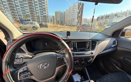 Hyundai Solaris II рестайлинг, 2018 год, 1 200 000 рублей, 6 фотография