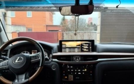 Lexus LX III, 2017 год, 7 500 000 рублей, 16 фотография