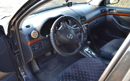 Toyota Avensis III рестайлинг, 2007 год, 930 000 рублей, 9 фотография