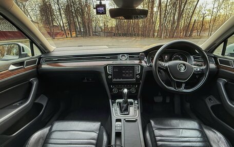 Volkswagen Passat B8 рестайлинг, 2015 год, 1 750 000 рублей, 15 фотография