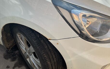 Hyundai Solaris II рестайлинг, 2012 год, 620 000 рублей, 6 фотография