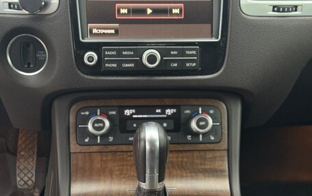 Volkswagen Touareg III, 2017 год, 2 950 000 рублей, 13 фотография