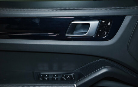 Porsche Cayenne III, 2021 год, 9 990 000 рублей, 19 фотография