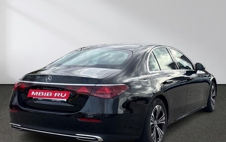 Mercedes-Benz E-Класс, 2025 год, 7 107 194 рублей, 2 фотография