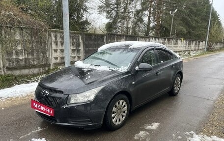 Chevrolet Cruze II, 2009 год, 490 000 рублей, 3 фотография