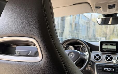 Mercedes-Benz GLA, 2014 год, 1 500 000 рублей, 13 фотография