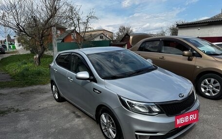 KIA Rio III рестайлинг, 2017 год, 1 100 000 рублей, 2 фотография