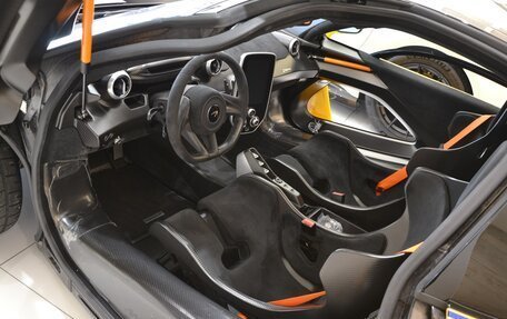 McLaren Senna, 2018 год, 98 000 000 рублей, 21 фотография