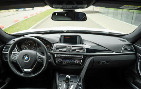 BMW 3 серия, 2017 год, 2 699 000 рублей, 12 фотография