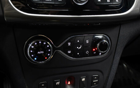 Renault Logan II, 2014 год, 698 000 рублей, 18 фотография