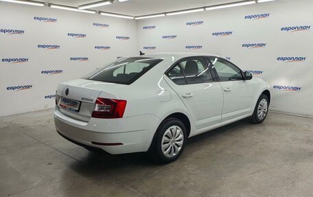 Skoda Octavia, 2020 год, 2 085 000 рублей, 3 фотография