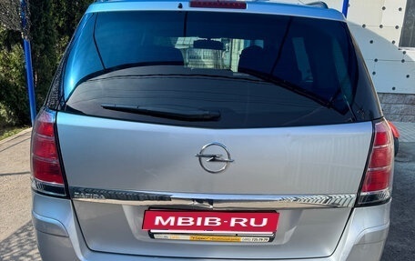 Opel Zafira B, 2011 год, 920 000 рублей, 5 фотография