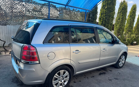 Opel Zafira B, 2011 год, 920 000 рублей, 4 фотография