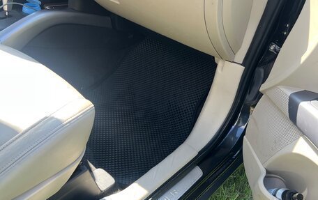 Mitsubishi Outlander III рестайлинг 3, 2007 год, 1 050 000 рублей, 7 фотография