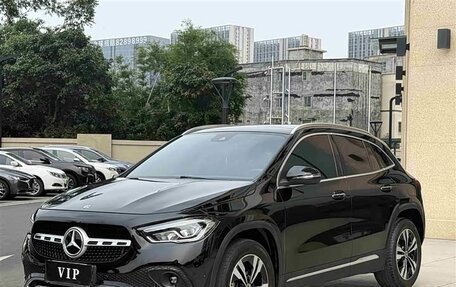 Mercedes-Benz GLA, 2022 год, 2 070 000 рублей, 1 фотография