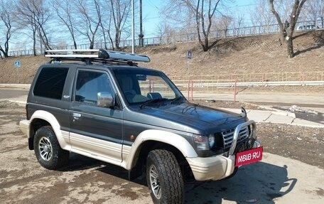 Mitsubishi Pajero III рестайлинг, 1993 год, 650 000 рублей, 1 фотография
