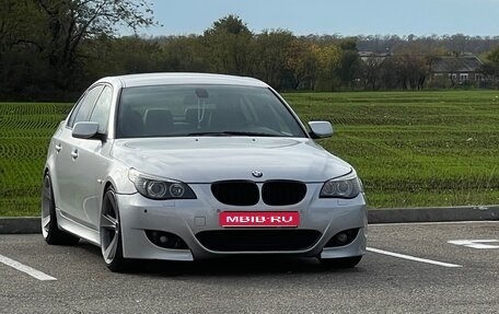 BMW 5 серия, 2003 год, 1 150 000 рублей, 1 фотография