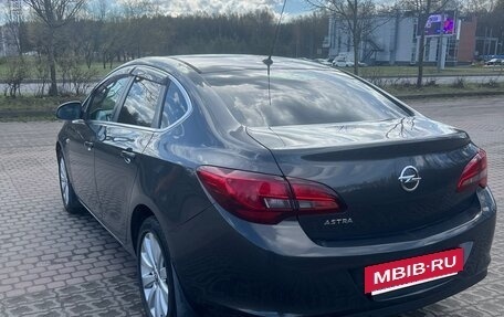 Opel Astra J, 2014 год, 850 000 рублей, 7 фотография