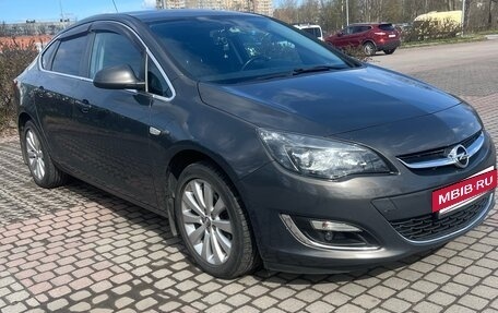 Opel Astra J, 2014 год, 850 000 рублей, 9 фотография
