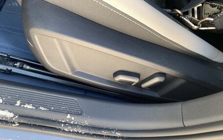 Volkswagen Golf VIII, 2022 год, 2 100 000 рублей, 16 фотография