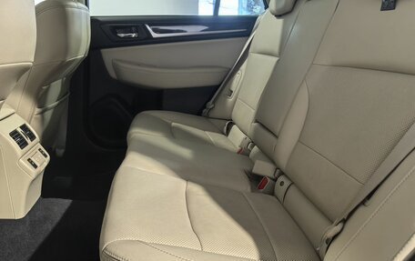 Subaru Outback IV рестайлинг, 2019 год, 2 790 000 рублей, 14 фотография