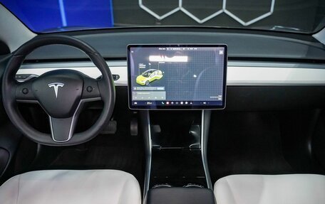 Tesla Model 3 I, 2020 год, 3 000 000 рублей, 12 фотография