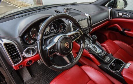 Porsche Cayenne III, 2016 год, 3 599 000 рублей, 8 фотография