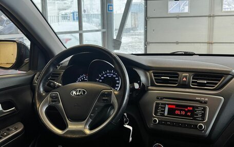 KIA Rio III рестайлинг, 2016 год, 1 039 000 рублей, 12 фотография