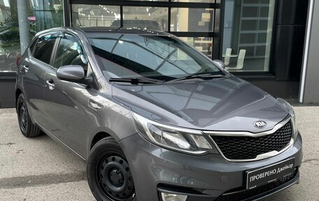 KIA Rio III рестайлинг, 2015 год, 949 000 рублей, 3 фотография