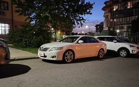 Toyota Camry, 2010 год, 550 000 рублей, 5 фотография