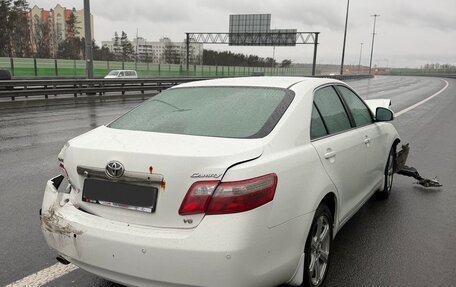 Toyota Camry, 2010 год, 550 000 рублей, 3 фотография