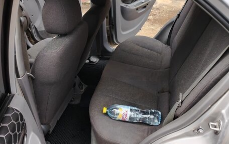 Hyundai Accent II, 2006 год, 260 000 рублей, 10 фотография