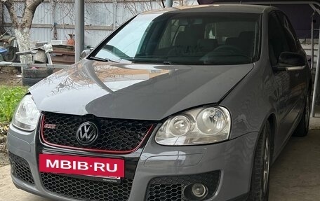 Volkswagen Golf V, 2008 год, 750 000 рублей, 2 фотография