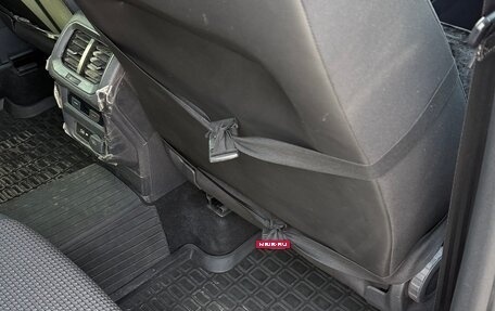 Volkswagen Tiguan II, 2019 год, 2 600 000 рублей, 13 фотография